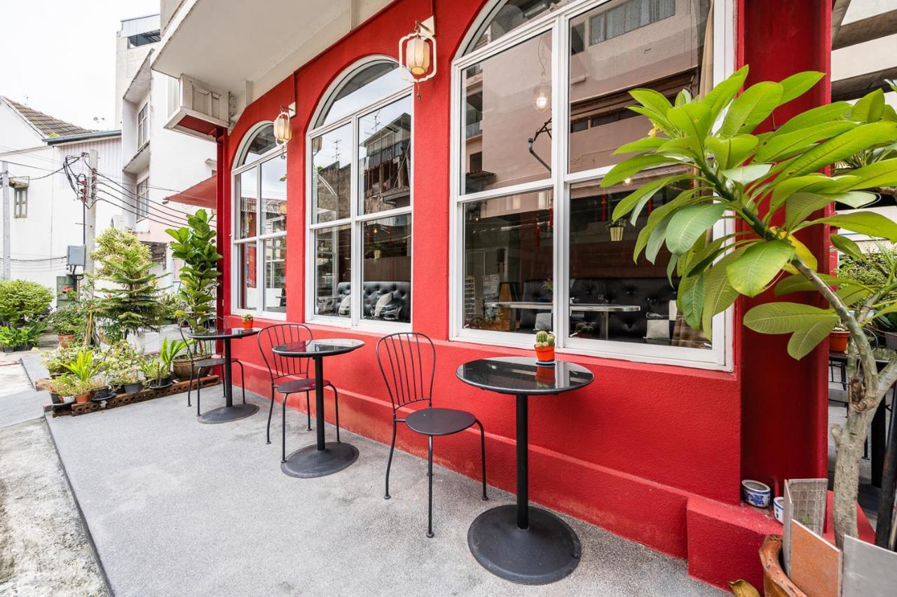 Talakkia Boutique Hotel Bangkok Exterior photo