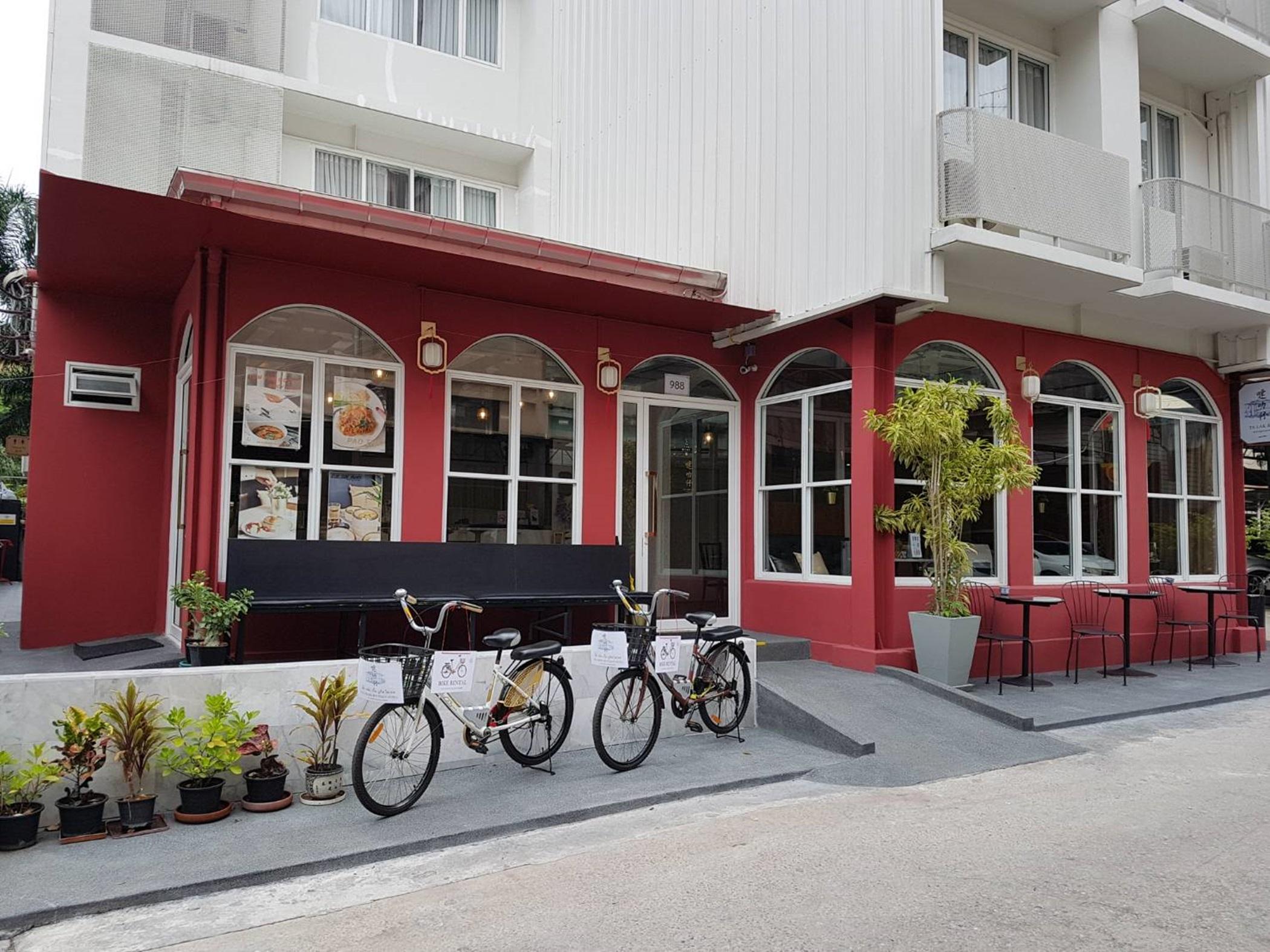 Talakkia Boutique Hotel Bangkok Exterior photo