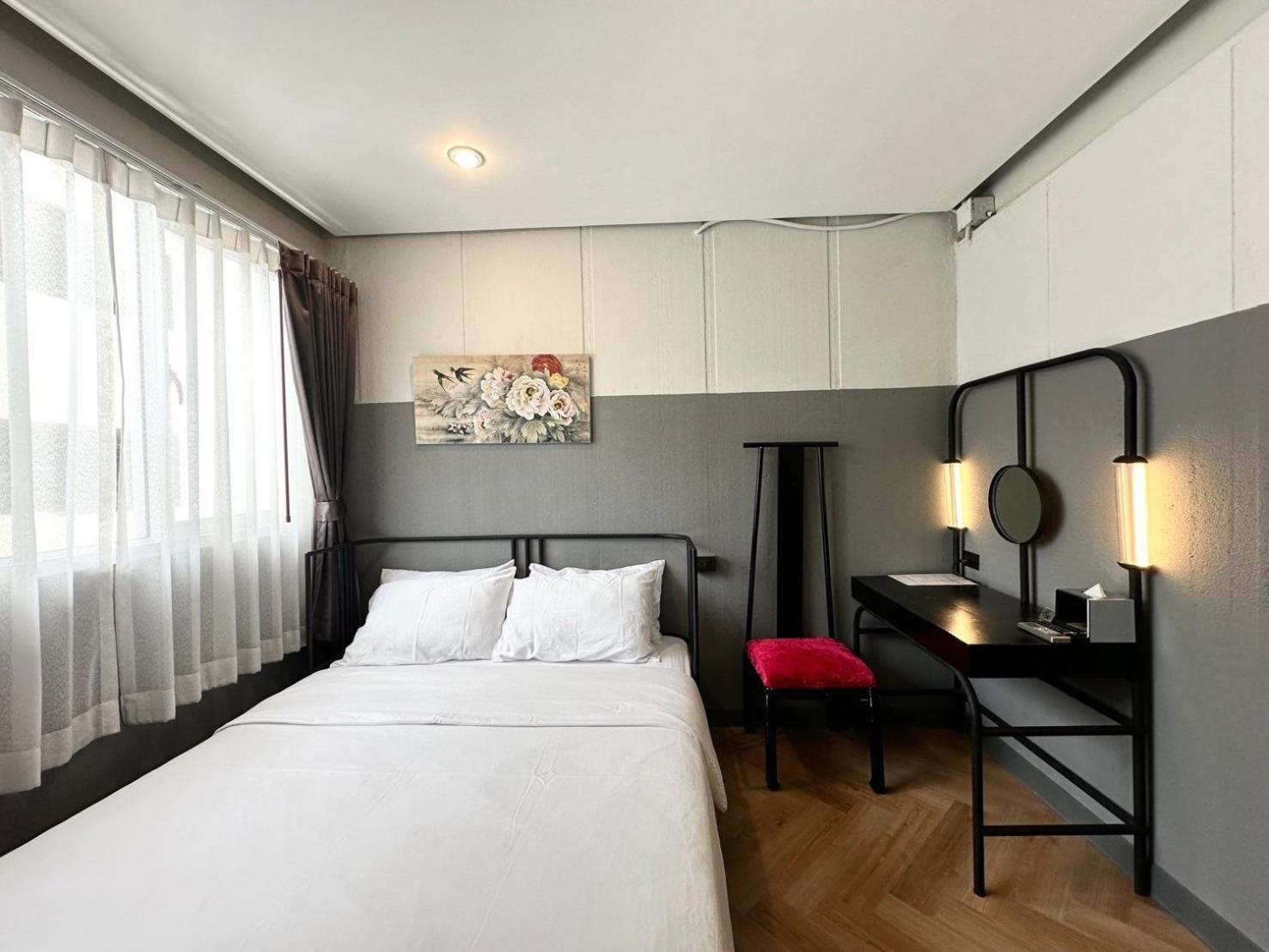 Talakkia Boutique Hotel Bangkok Exterior photo