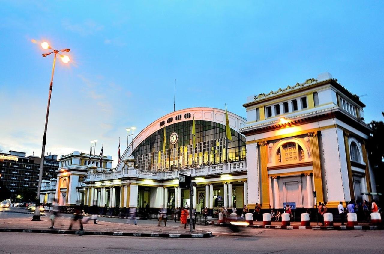 Talakkia Boutique Hotel Bangkok Exterior photo